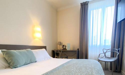 Hôtel le Sévigné - photo 2